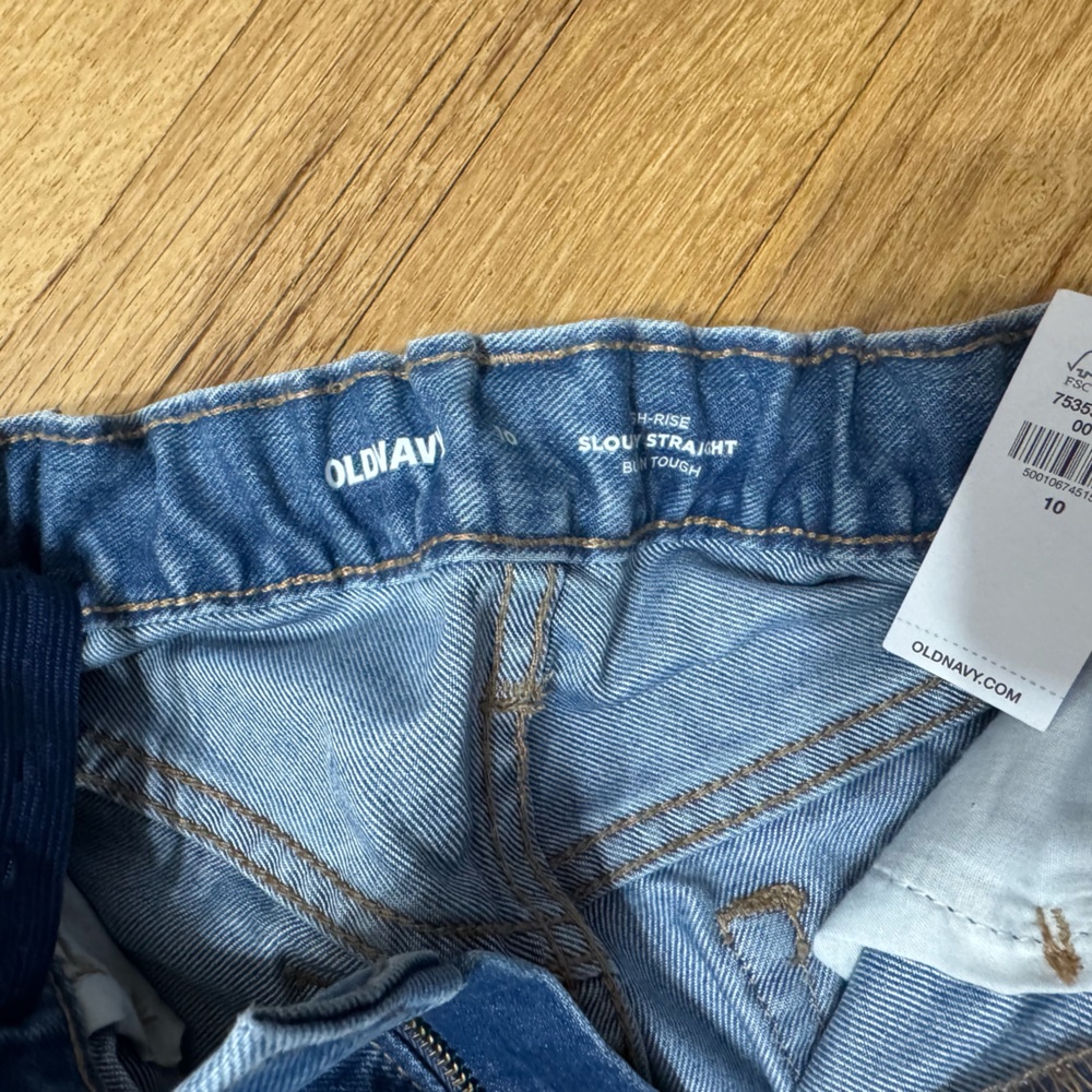 Old Navy straight leg jeans size 10